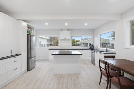 Photo of property in 155 Queen Street, Pukekohe, 2120