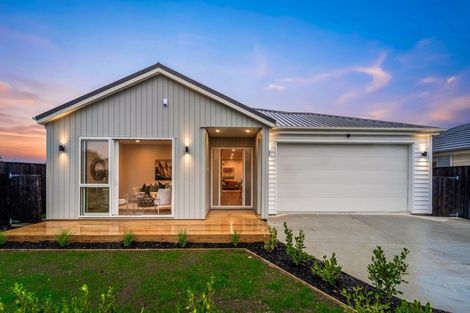 Photo of property in 20 Babina Avenue, Kumeu, 0810