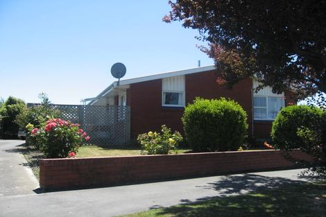 Photo of property in 2/18 Colligan Street, Upper Riccarton, Christchurch, 8041