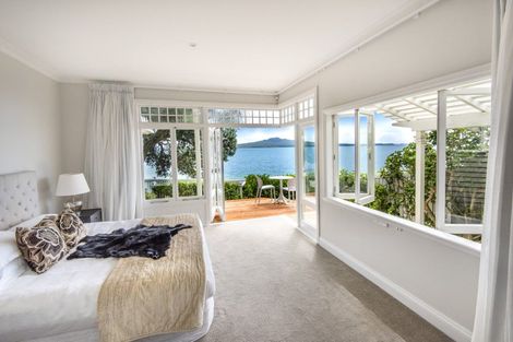 Photo of property in 52 Cheltenham Road, Devonport, Auckland, 0624