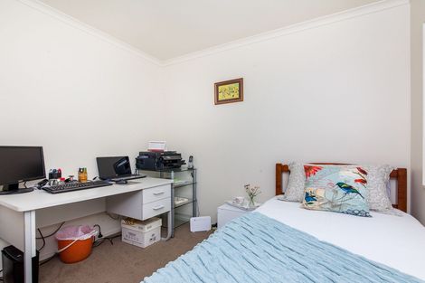 Photo of property in 11/72 Swanson Road, Henderson, Auckland, 0610