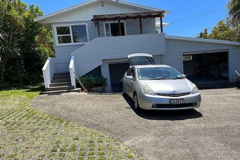 Photo of property in 35 Park Rise, Campbells Bay, Auckland, 0630