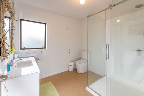 Photo of property in 51a Shackleton Street, New Brighton, Christchurch, 8061