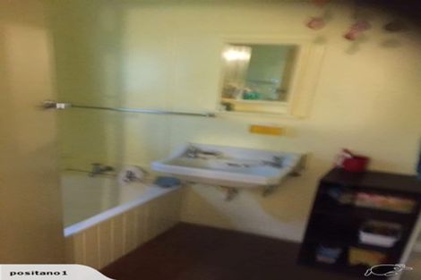 Photo of property in 134 Seaview Road, Paraparaumu Beach, Paraparaumu, 5032