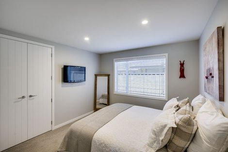 Photo of property in 6 Pelorus Avenue, Poraiti, Napier, 4112