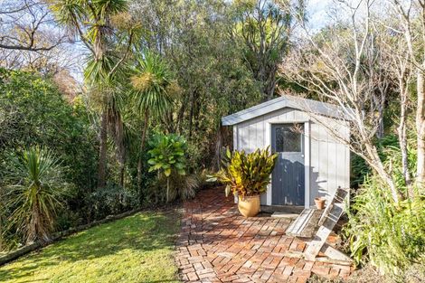 Photo of property in 22 Bayview Crescent, Duvauchelle, 7581