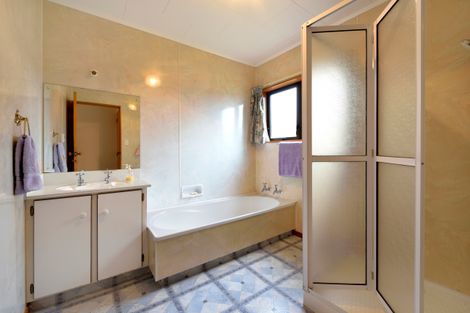 Photo of property in 29 Farnham Drive, Richmond, 7020