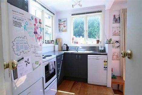 Photo of property in 5/40 Colombo Street, Newtown, Wellington, 6021