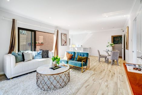 Photo of property in 31 Shibata Rise, Ranui, Auckland, 0612
