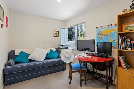 Photo of property in 26 Savoy Road, Orewa, 0931