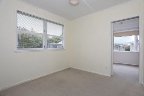 Photo of property in 2 Signal Street, Marton, 4710