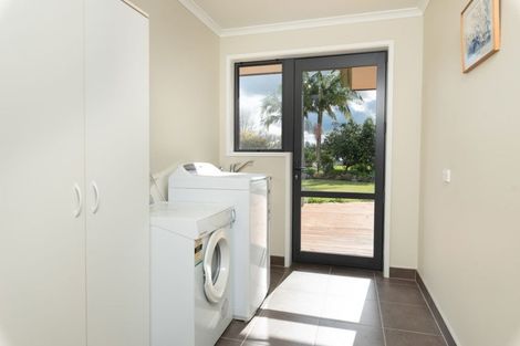 Photo of property in 6 Okura Drive, Kerikeri, 0230