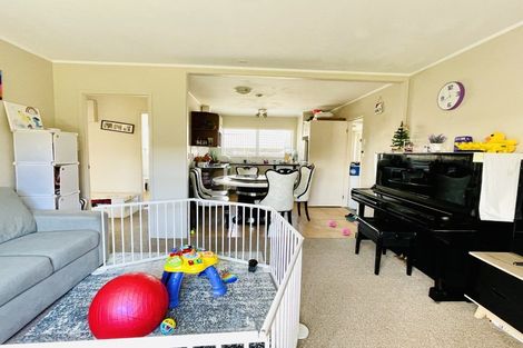 Photo of property in 11a Rapallo Place, Farm Cove, Auckland, 2012