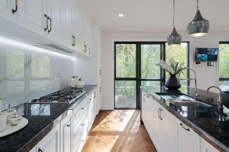 Photo of property in 10b Stratford Avenue, Milford, Auckland, 0620