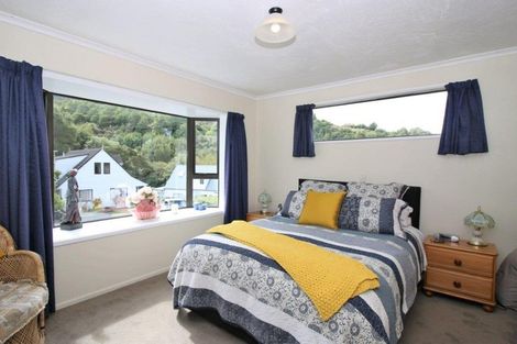 Photo of property in 103 Glenross Street, Glenross, Dunedin, 9011