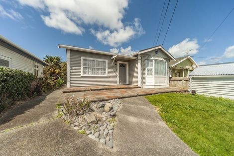 Photo of property in 8 Torridon Road, Miramar, Wellington, 6022