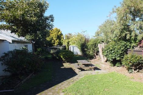 Photo of property in 19 Solway Avenue, Ilam, Christchurch, 8041