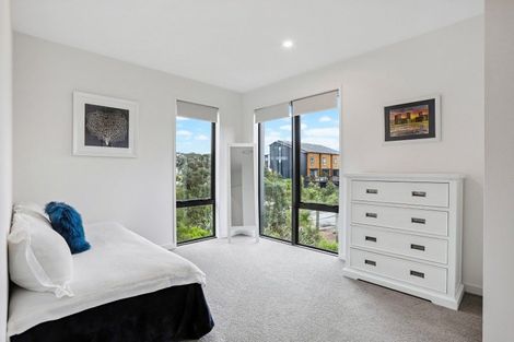 Photo of property in 18 Wikner Lane, Hobsonville, Auckland, 0616