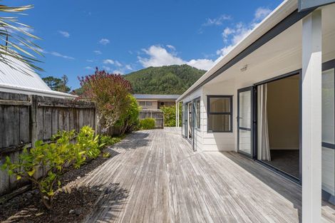 Photo of property in 60 Beaumont Green, Pauanui, Hikuai, 3579