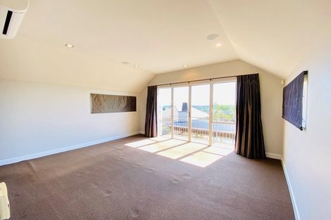 Photo of property in 5j The Prom, Coatesville, Albany, 0793