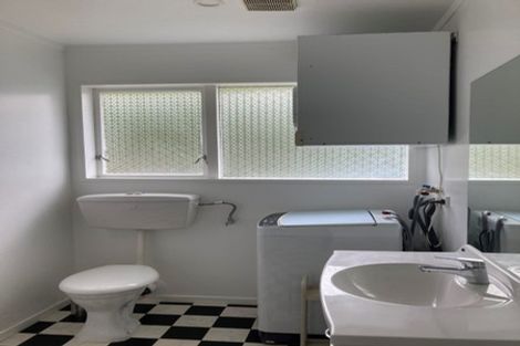 Photo of property in 47 Chartwell Drive, Crofton Downs, Wellington, 6035