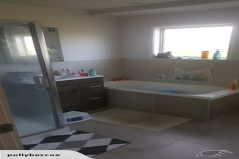 Photo of property in 52 Japonica Drive, Beach Haven, Auckland, 0626