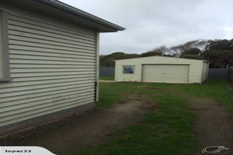 Photo of property in 15 Johnston Street, Foxton, 4814