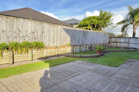 Photo of property in 4 Powercourt Drive, Flat Bush, Auckland, 2019