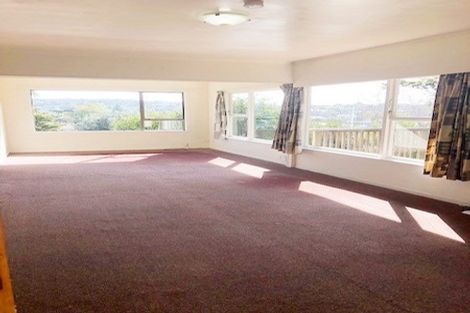 Photo of property in 1/99 Archers Road, Hillcrest, Auckland, 0629