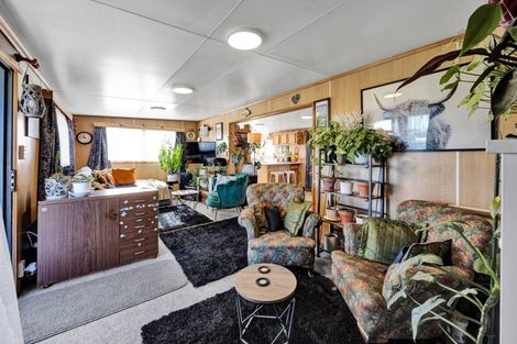 Photo of property in 13 Hickey Place, Opunake, 4616