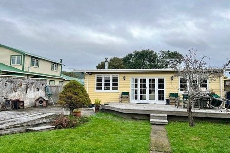 Photo of property in 23 Lincoln Avenue, Epuni, Lower Hutt, 5011