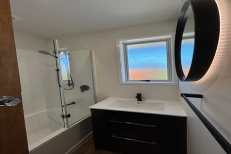 Photo of property in 2 Karaka Street, Inglewood, 4330