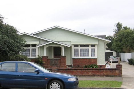 Photo of property in 35 Dahlia Street, Palmerston North, 4410
