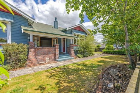 Photo of property in 24 Argyle Avenue, Takaro, Palmerston North, 4410