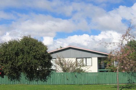 Photo of property in 5 Baxter Place, Owhata, Rotorua, 3010