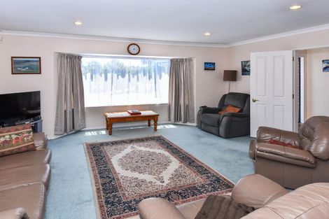 Photo of property in 53 Bellville Drive, Clendon Park, Auckland, 2103