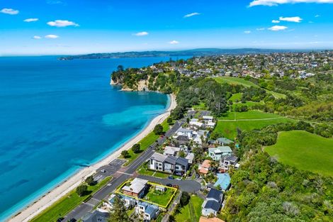 Photo of property in 57 The Esplanade, Eastern Beach, Auckland, 2012