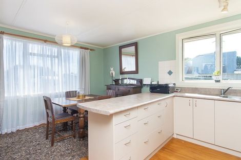 Photo of property in 4 Buchanan Road, Kingseat, Papakura, 2580