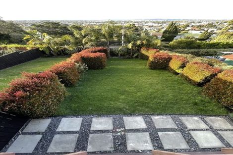 Photo of property in 5/60 West Coast Road, Glen Eden, Auckland, 0602