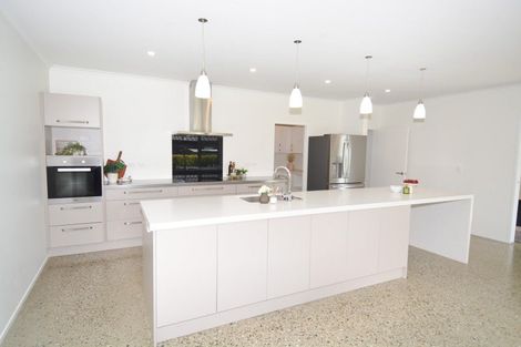 Photo of property in 4 Avalanche Place, Wanaka, 9305