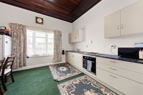 Photo of property in 5 Alexander Street, Ohingaiti, Hunterville, 4785