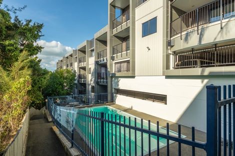 Photo of property in 9/241 Hinemoa Street, Birkenhead, Auckland, 0626