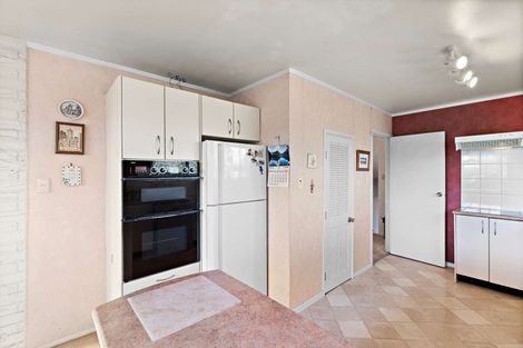 Photo of property in 67 Oreil Avenue, West Harbour, Auckland, 0618