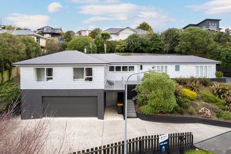 Photo of property in 1a Portland Place, Shiel Hill, Dunedin, 9013