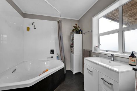 Photo of property in 487 Lincoln Road, Everett Park, Inglewood, 4389