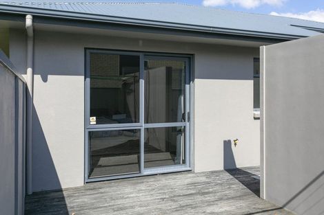 Photo of property in 2/94 Harvey Street, Waipahihi, Taupo, 3330