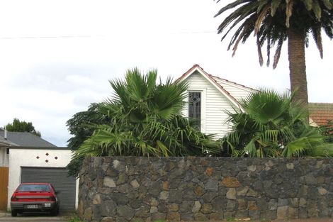 Photo of property in 26 Mount Albert Road, Mount Albert, Auckland, 1025