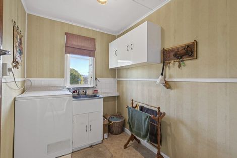Photo of property in 87 Queen Street, Waitara, 4320