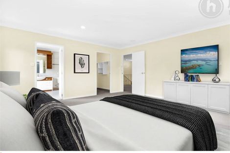 Photo of property in 17 Gilford Place, East Tamaki Heights, Auckland, 2016