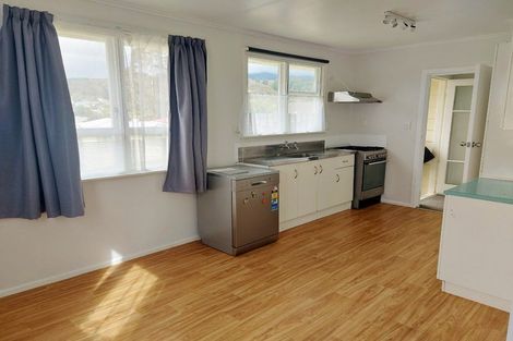 Photo of property in 54 Speargrass Grove, Timberlea, Upper Hutt, 5018